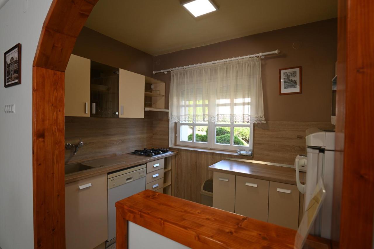 Borbarat Vendeghaz Villa Eğri Dış mekan fotoğraf