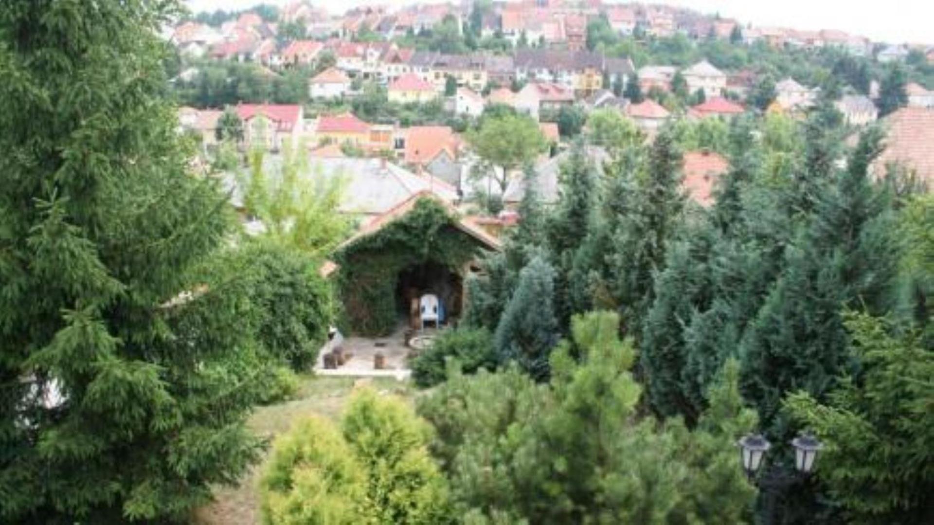 Borbarat Vendeghaz Villa Eğri Dış mekan fotoğraf