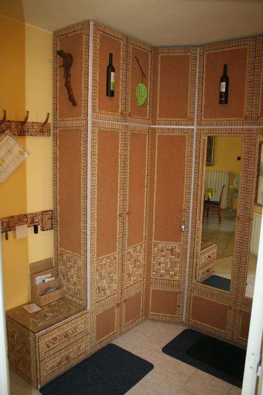 Borbarat Vendeghaz Villa Eğri Dış mekan fotoğraf